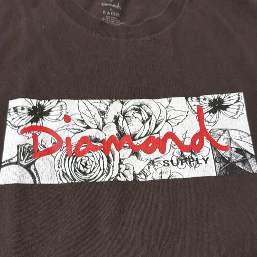 Diamond Men’s Tee - Picture 3 of 5